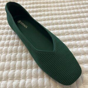 Vivaia Emerald Green flats Size EU 41